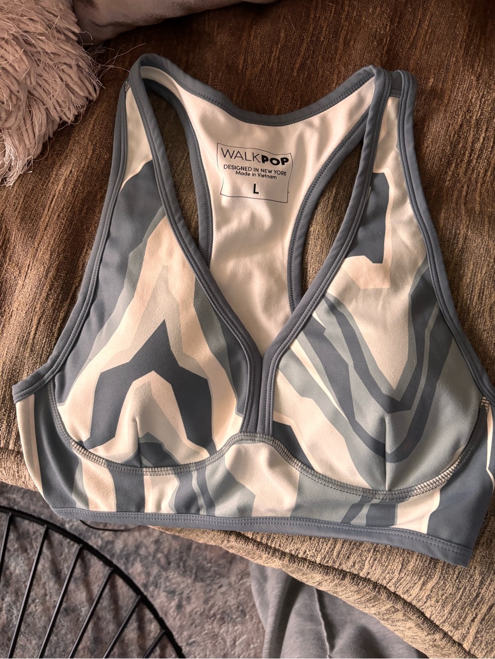 Women's Blue/greenish & White Patterned Sports Bra and legging set